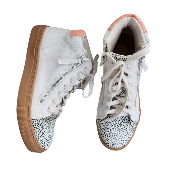 TARGET High Tops Sneakers - Picture 1 of 8